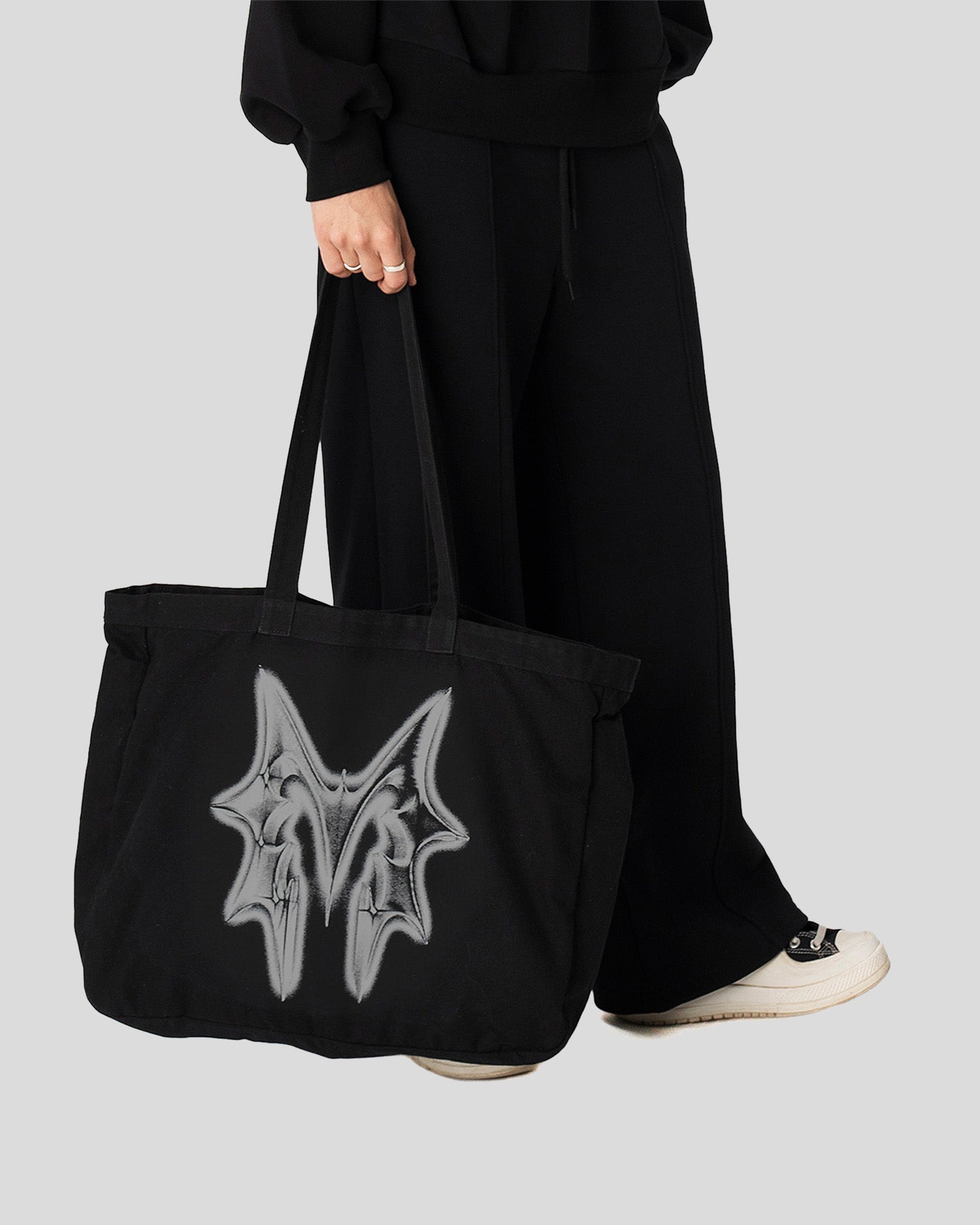 M tote bag
